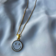 Load image into Gallery viewer, S M I L E Y  Necklace - Witte Art
