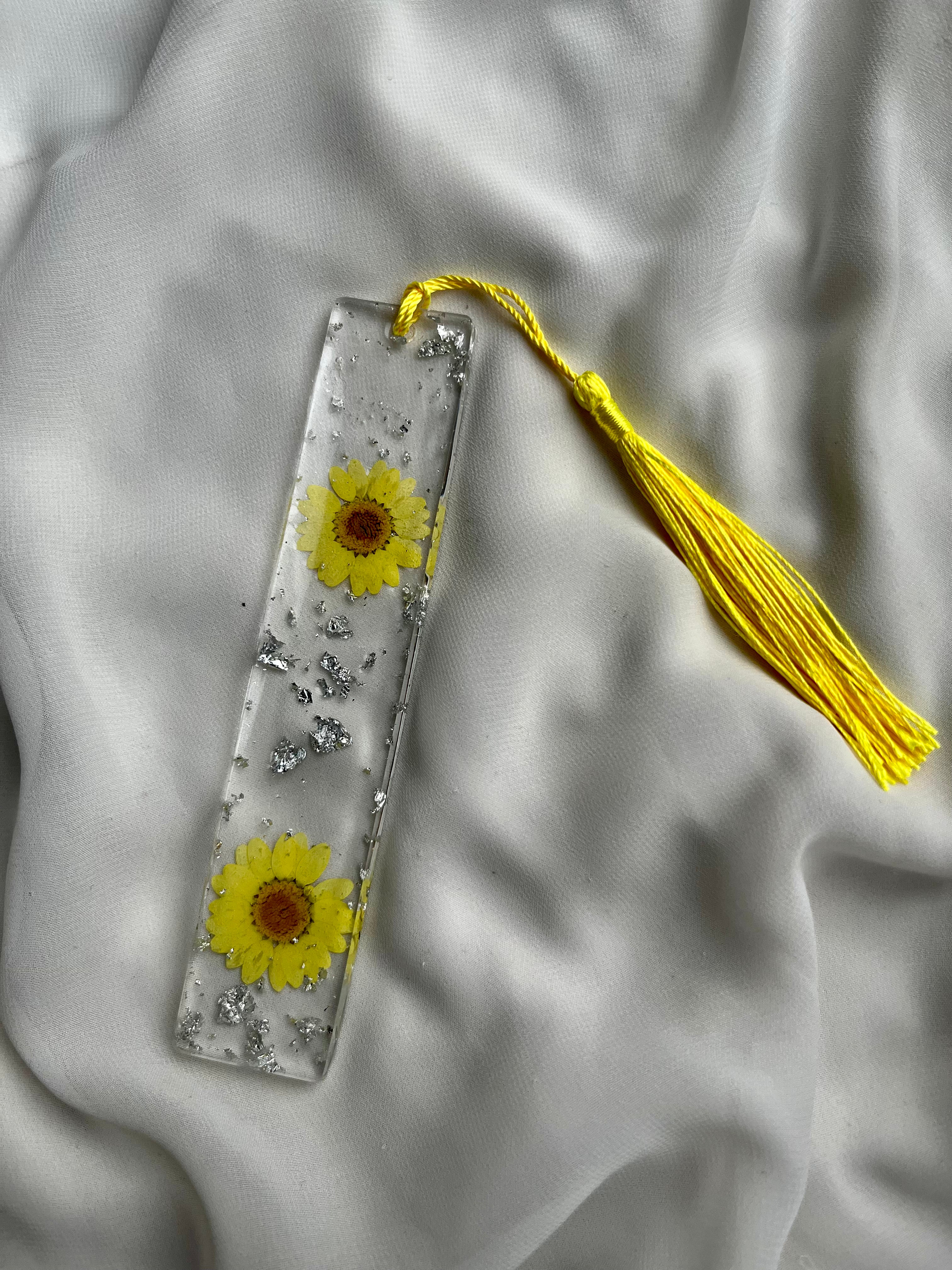 B I L L I E  Bookmark with real flowers - Witte Art