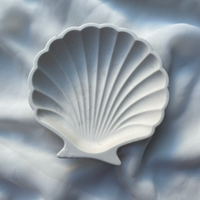 Load image into Gallery viewer, Shell tray White - Witte Art
