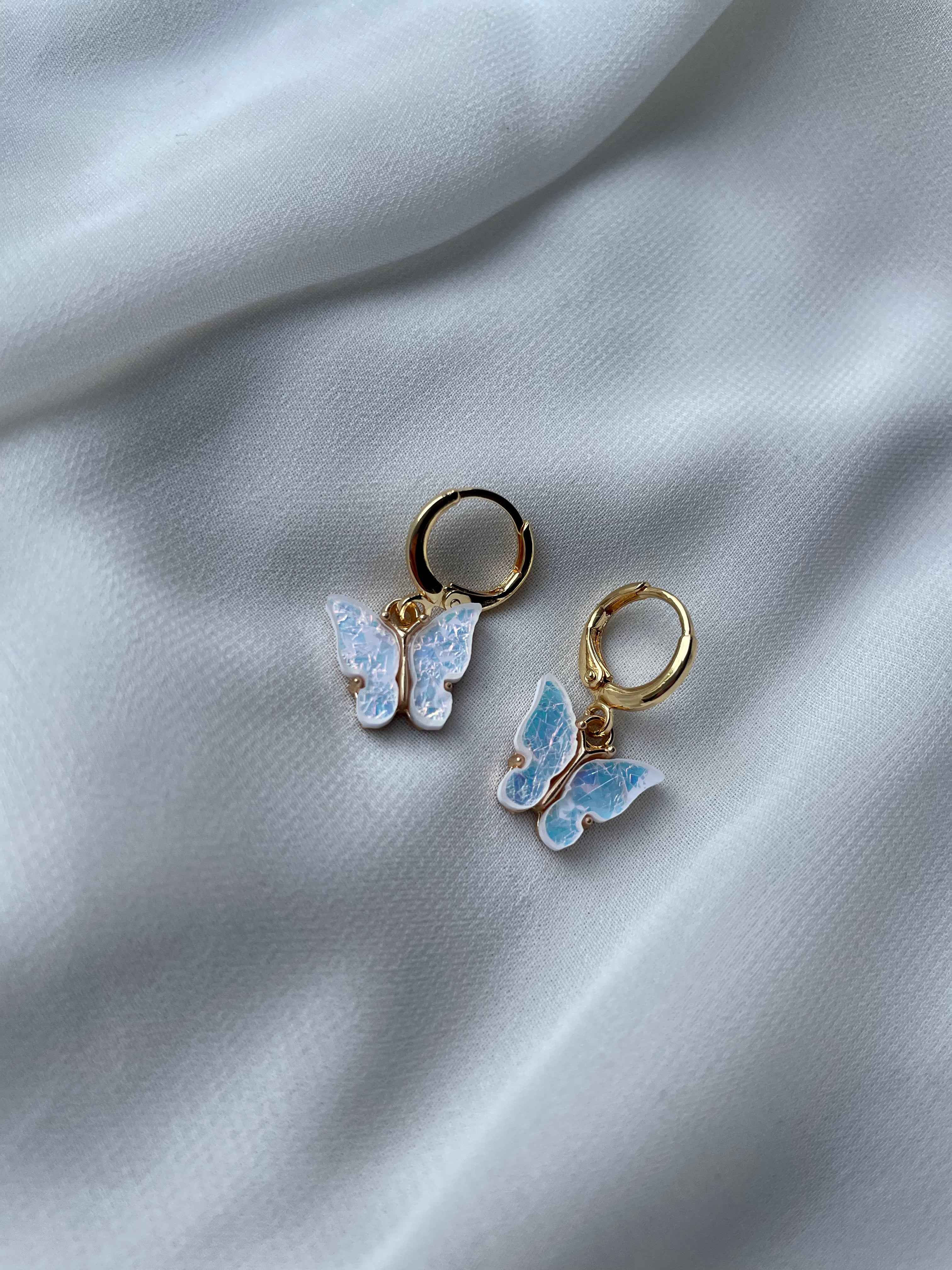 B U T T E R F L Y  Hoop earrings - Witte Art