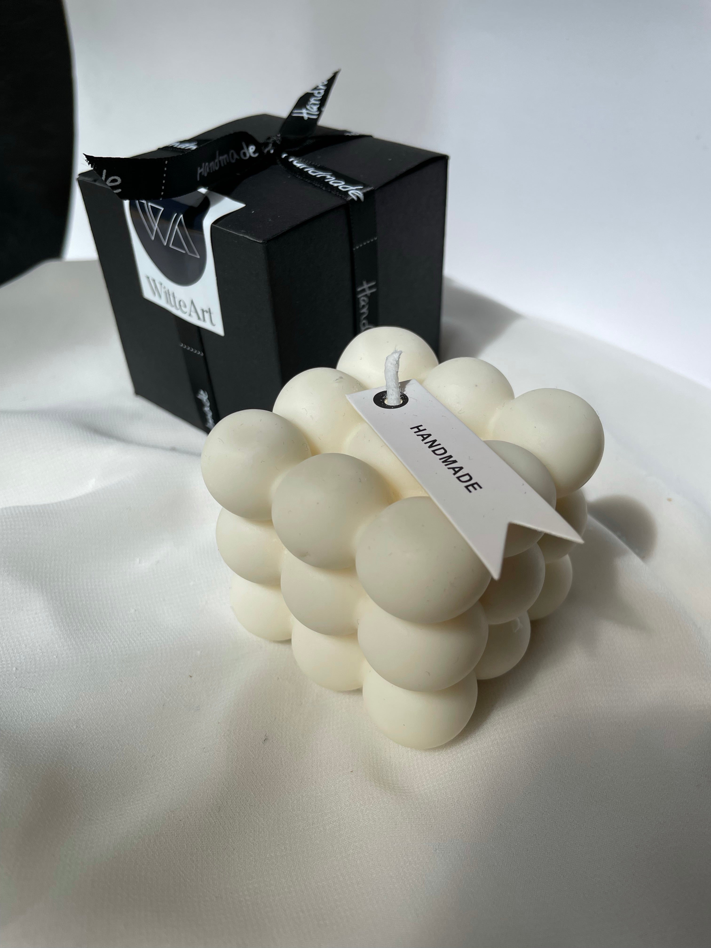 T H E   C U B E  candle - Witte Art