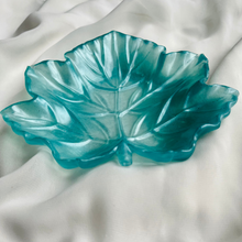 Load image into Gallery viewer, Leaf tray Turquoise - Witte Art
